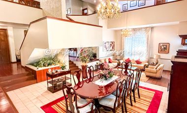 Casa en venta en Bugambilias