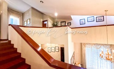 Casa en venta en Bugambilias