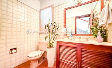 Casa en venta en Bugambilias