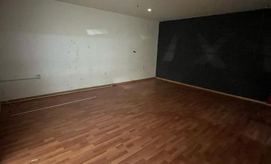 Renta de bodega cerca de Av. Periodismo