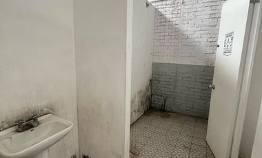 Renta de bodega cerca de Av. Periodismo