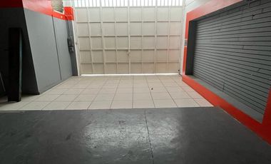 Renta de bodega cerca de Av. Periodismo