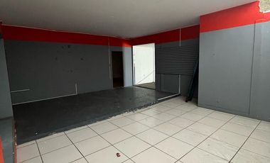 Renta de bodega cerca de Av. Periodismo