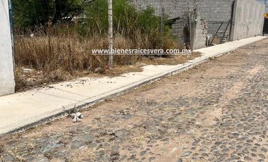 TERRENO EN VENTA EN TEQUISQUIAPAN EN SANTA FE. Leo