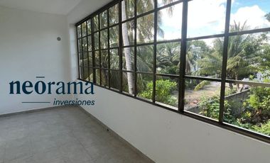 Venta de casa con amplio terreno en Puerto Morelos