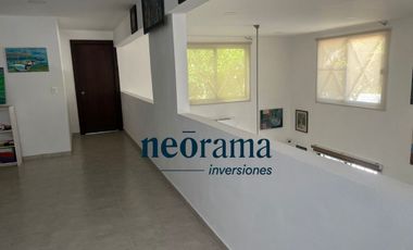 Venta de casa con amplio terreno en Puerto Morelos