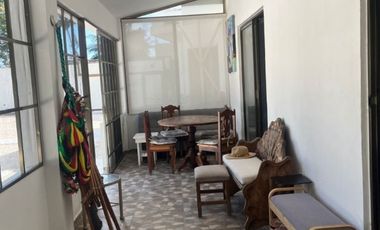 Venta de casa con amplio terreno en Puerto Morelos