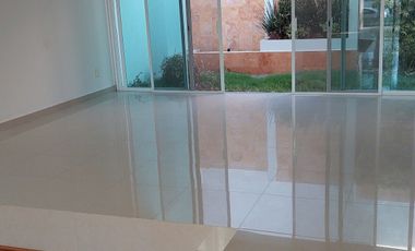 SE RENTA CASA EN PRIVADA $36,000.00