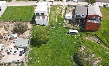 Terreno en venta en Jardines de la Gloria cerca de Cuauhtemoc Sur