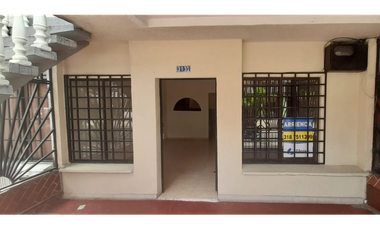 ALQUILER DE CASA 1er PISO  BARRIO OASIS DE COMFANDI