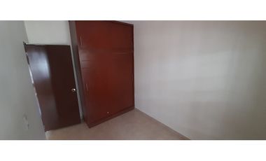 ALQUILER DE CASA 1er PISO  BARRIO OASIS DE COMFANDI