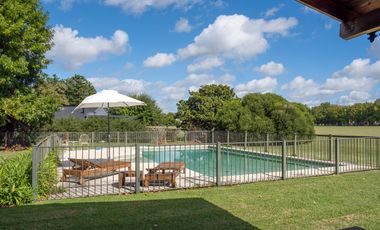 Venta Casa en Centauros Country Club | VCO Propiedades
