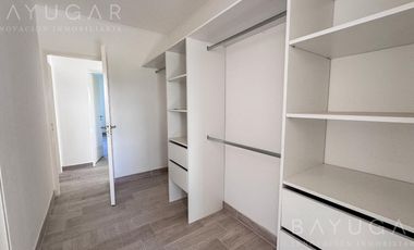 Venta Casa en Barrio San Ramon - Pilar de Este - Zelaya