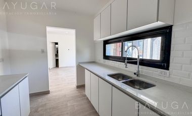Venta Casa en Barrio San Ramon - Pilar de Este - Zelaya