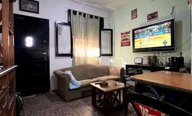 Venta casa 3 ambientes con cochera en Quilmes Oeste
