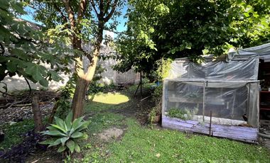 Venta casa 3 ambientes con cochera en Quilmes Oeste