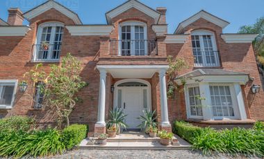 Impecable casa en venta en Las Lomas de San Isidro
