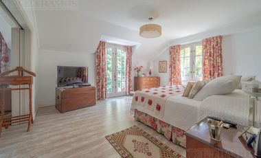 Impecable casa en venta en Las Lomas de San Isidro