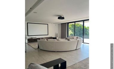 Casa en Arriendo Las Palmas Medellín