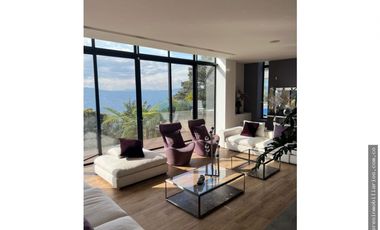 Casa en Arriendo Las Palmas Medellín