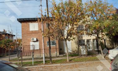 venta 2 departamentos  1 y 2 dormitorios. Neuquen capital,