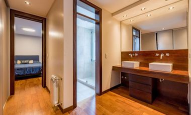 Casa en Venta 412m² · 5 ambientes 2 cocheras con Piscina en Barrio Palos Verdes Fisherton