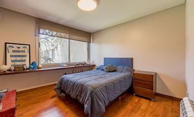 Casa en Venta 412m² · 5 ambientes 2 cocheras con Piscina en Barrio Palos Verdes Fisherton