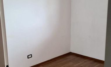 Semipiso en exc zona   2 cocheras   3 dorm   3 baños - Apto Permuta en Canning!!
