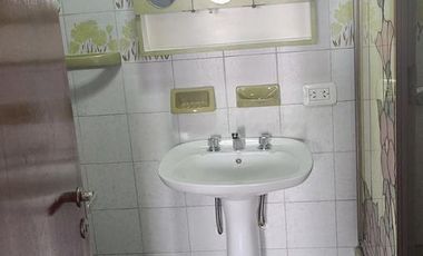 Semipiso en exc zona   2 cocheras   3 dorm   3 baños - Apto Permuta en Canning!!