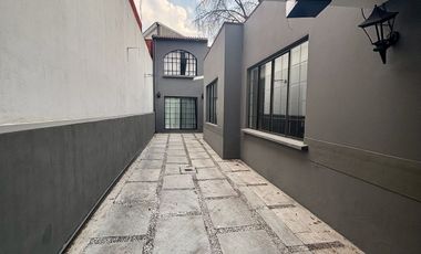 CASA EN VENTA EN NICOLÁS SAN JUAN ¡ATENCIÓN DESARROLLADORES!