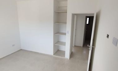 DUPLEX A ESTRENAR- Bº PERTICONE- CENTENARIO