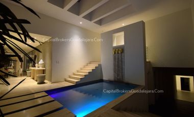 Casa en Colinas de San Javier de Lujo con alberca en Venta