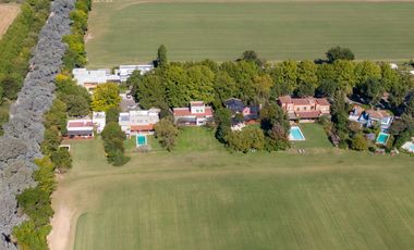 Alquiler  Casa - Centauros Country Club | VCO Propiedades