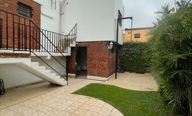 espectacular casa en alquiler lujan francia 1326