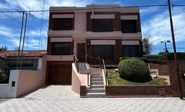 espectacular casa en alquiler lujan francia 1326