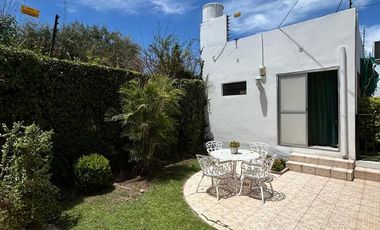 espectacular casa en alquiler lujan francia 1326