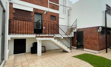 espectacular casa en alquiler lujan francia 1326