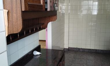 DEPARTAMENTO 4 AMBIENTES USO PROFESIONAL