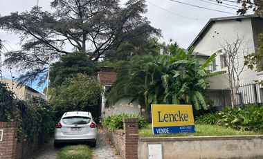 Excelente terreno zona residencial, 10 x 30 c/construccion a refaccionar apto credito