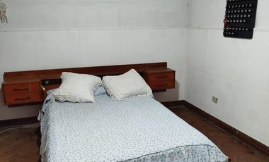 Casa en  Angel Elias casi Ituzaingo