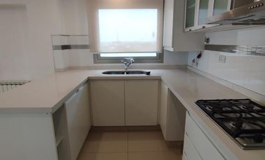 Departamento en  edificio Torre Avenida II