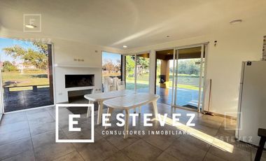 Casa en venta apto crédito hipotecario. Barrio Cerrado