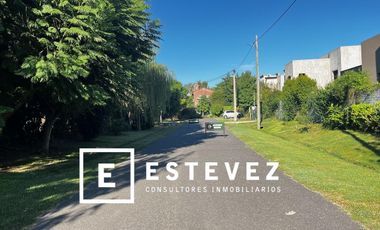 Casa en venta apto crédito hipotecario. Barrio Cerrado