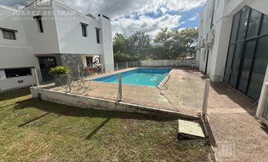 Alquiler - Casa 3 dormitorios con cochera - Villa Norte, Goycoechea 1068, Villa Allende