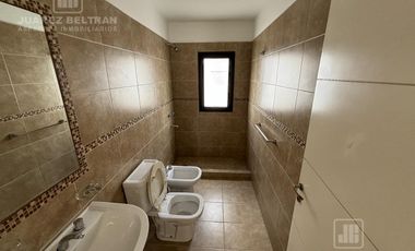 Alquiler - Casa 3 dormitorios con cochera - Villa Norte, Goycoechea 1068, Villa Allende