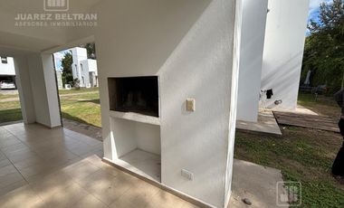 Alquiler - Casa 3 dormitorios con cochera - Villa Norte, Goycoechea 1068, Villa Allende
