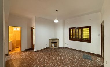 PH cuatro ambientes con terraza en Alquiler Sin expensas