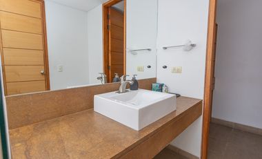 APARTAMENTO DUPLEX EN EL POBLADO