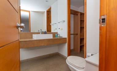APARTAMENTO DUPLEX EN EL POBLADO