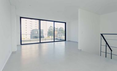 CASA PARA LA VENTA EN RIONEGRO, ANTIOQUIA